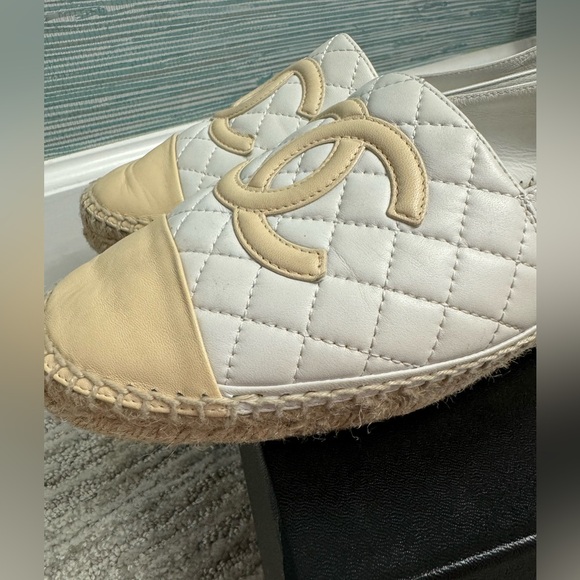 CHANEL ESPADRILLES - Picture 4 of 12